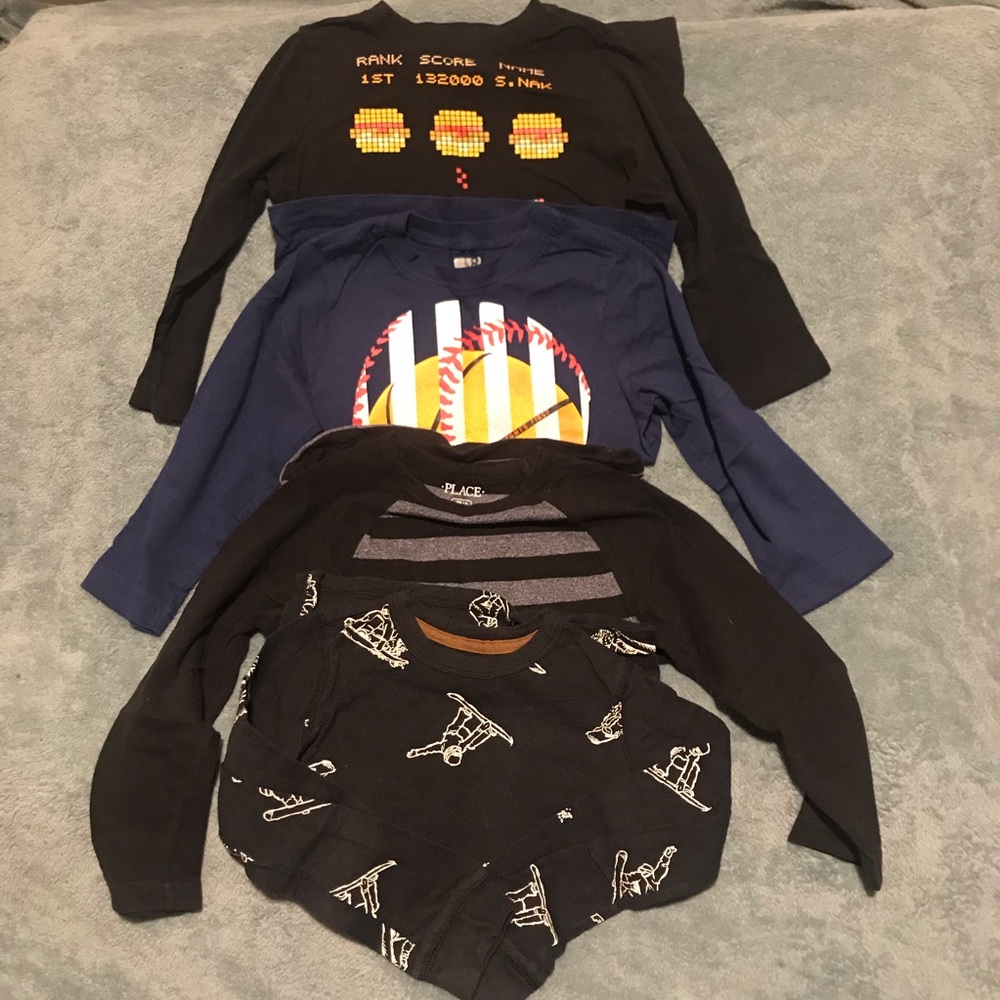 4/$18 boy’s long sleeve tees. size xs (4)